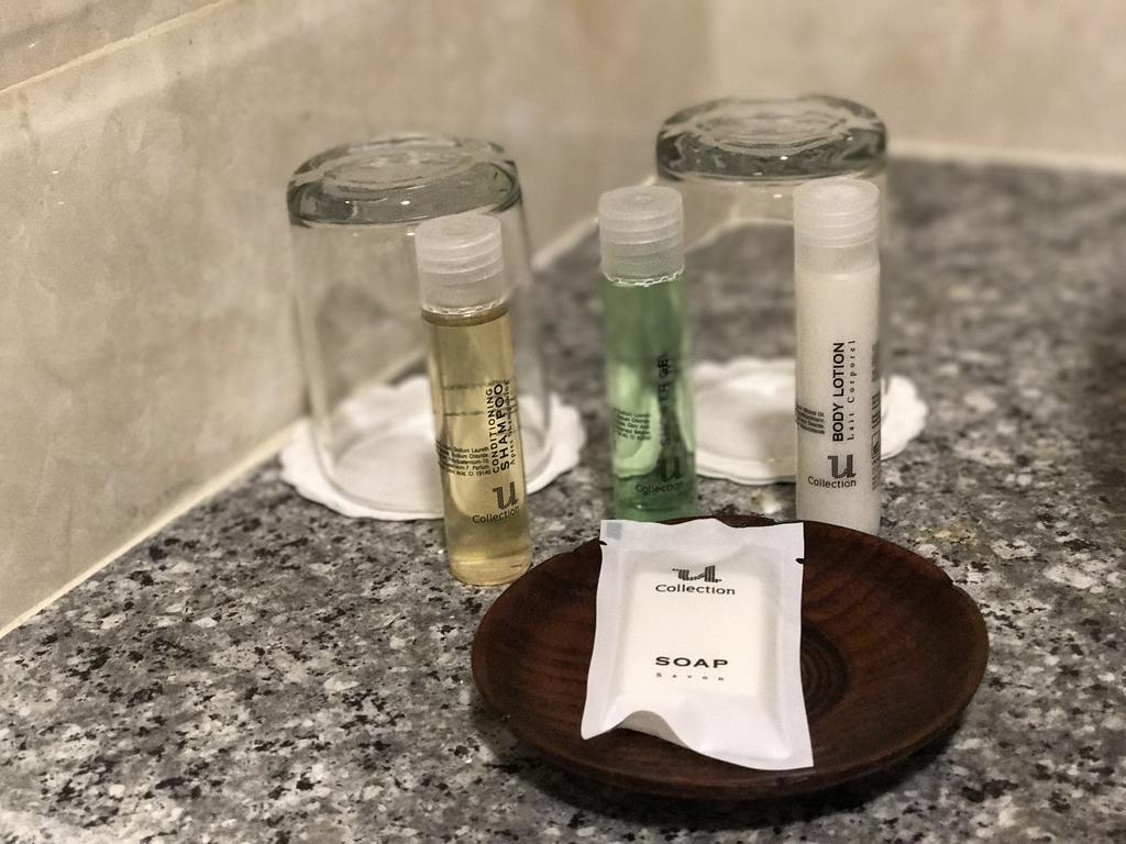 Hotel H Valley Янгон Экстерьер фото