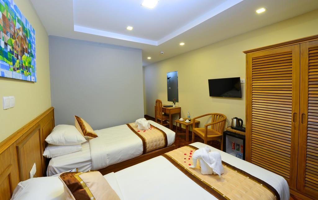 Hotel H Valley Янгон Экстерьер фото